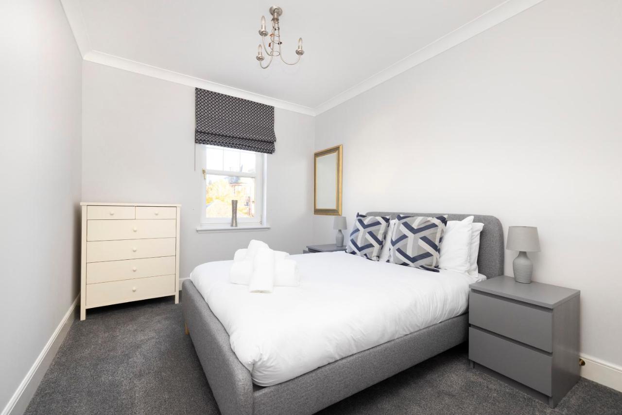 Апартаменти Joivy Modern Flat With Free Parking Единбург Екстер'єр фото