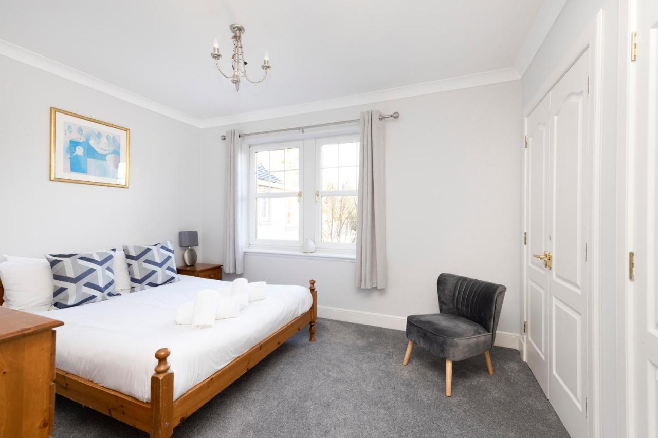 Апартаменти Joivy Modern Flat With Free Parking Единбург Екстер'єр фото